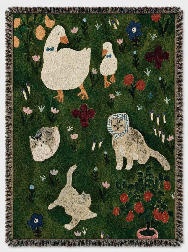 Woven Goose & Cats Throw Blanket